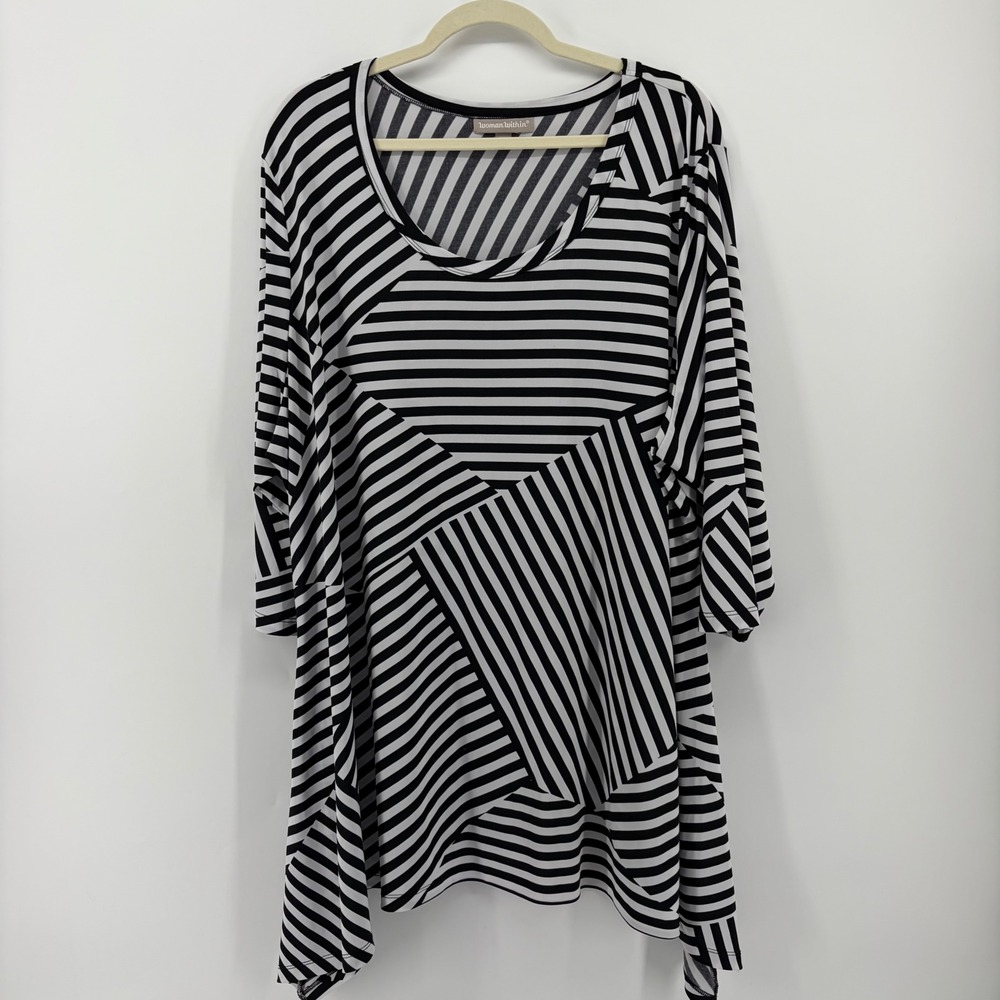 Woman Within Womens 2X Black White Striped Tunic Sharkbite Hem 3/4 Sleeve Top